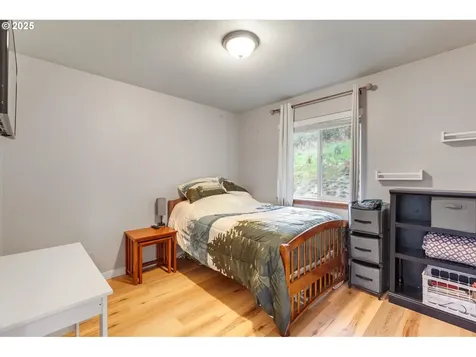 110 Axis Road Castle Rock WA 98611