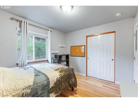 110 Axis Road Castle Rock WA 98611