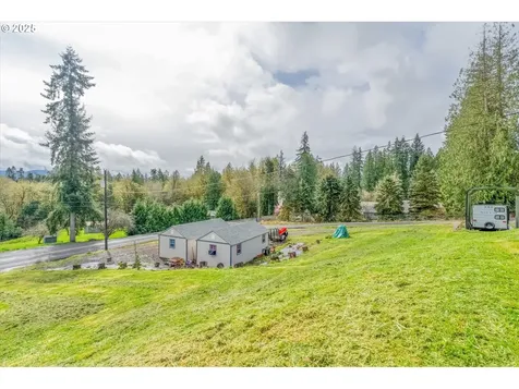 110 Axis Road Castle Rock WA 98611