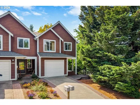 808 9th Street Hood River OR 97031