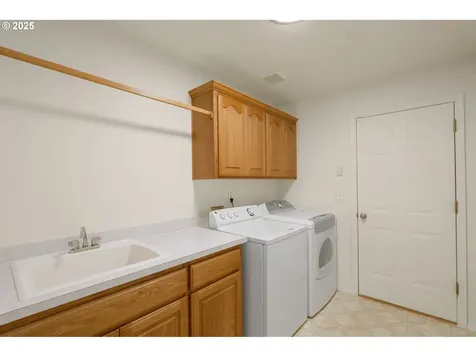19680 Schaefer Drive Oregon City OR 97045