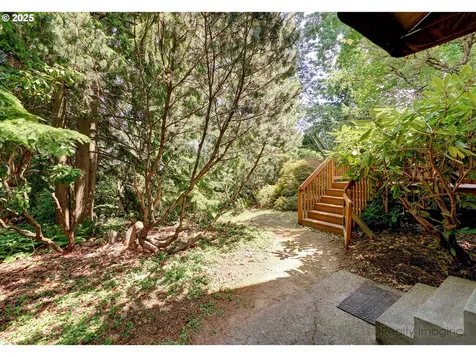 1130 SE 73rd Avenue Portland OR 97215