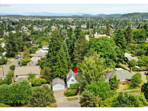 1130 SE 73rd Avenue Portland OR 97215