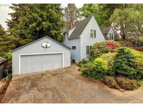 1130 SE 73rd Avenue Portland OR 97215