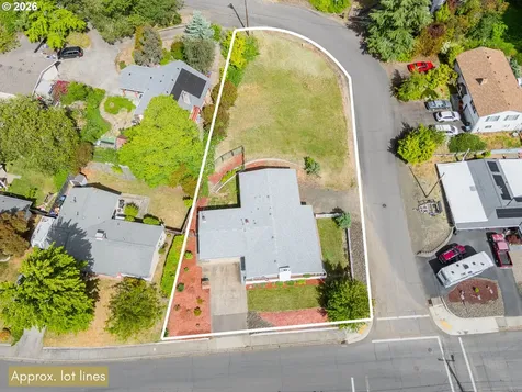 2025 NW Kline Street Roseburg OR 97471