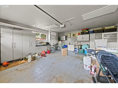 2025 NW Kline Street Roseburg OR 97471
