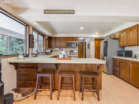 11963 NE Broadacres Road Hubbard OR 97032