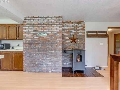 11963 NE Broadacres Road Hubbard OR 97032