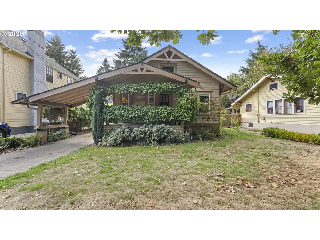 2026 N Winchell Street Portland OR 97217