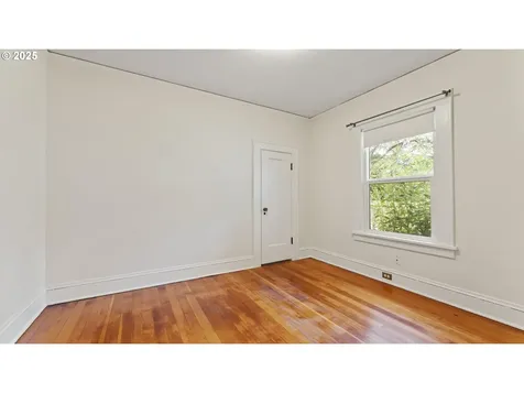 2026 N Winchell Street Portland OR 97217