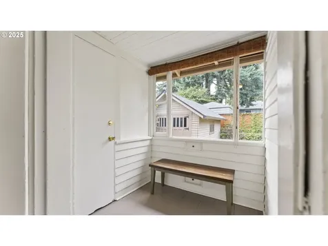 2026 N Winchell Street Portland OR 97217