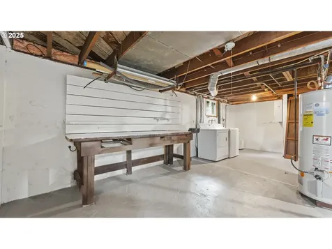 2026 N Winchell Street Portland OR 97217