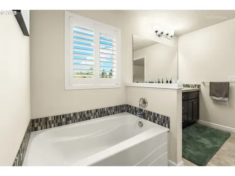 33283 SW Rotterdam Street Scappoose OR 97056