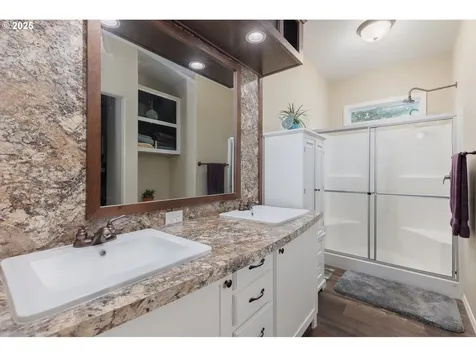 434 E Yates Road Alsea OR 97324