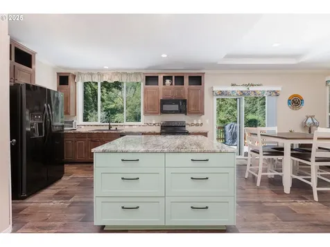 434 E Yates Road Alsea OR 97324