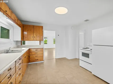 534 NE 67th Avenue Portland OR 97213