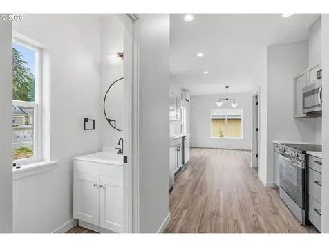 210 Glengate Street Cathlamet WA 98612