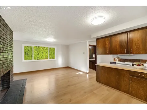 5800 NE 115th Street Vancouver WA 98686