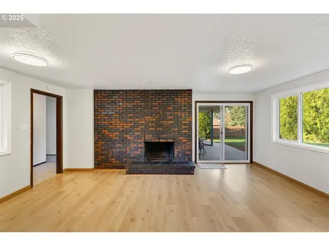 5800 NE 115th Street Vancouver WA 98686