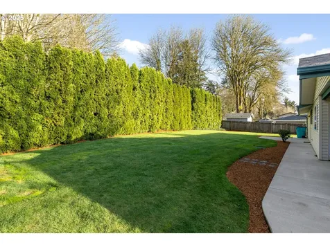 5800 NE 115th Street Vancouver WA 98686