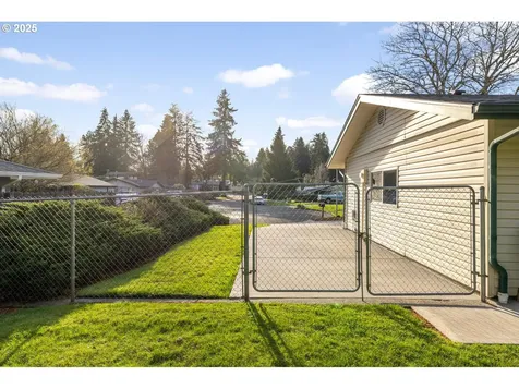 5800 NE 115th Street Vancouver WA 98686