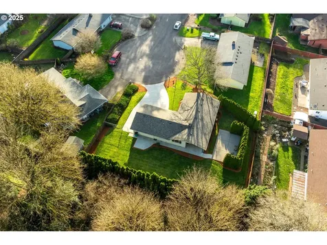 5800 NE 115th Street Vancouver WA 98686