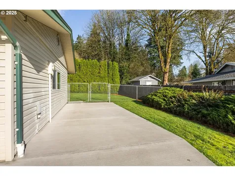 5800 NE 115th Street Vancouver WA 98686