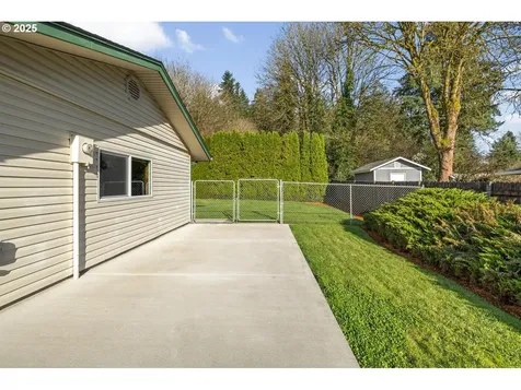 5800 NE 115th Street Vancouver WA 98686