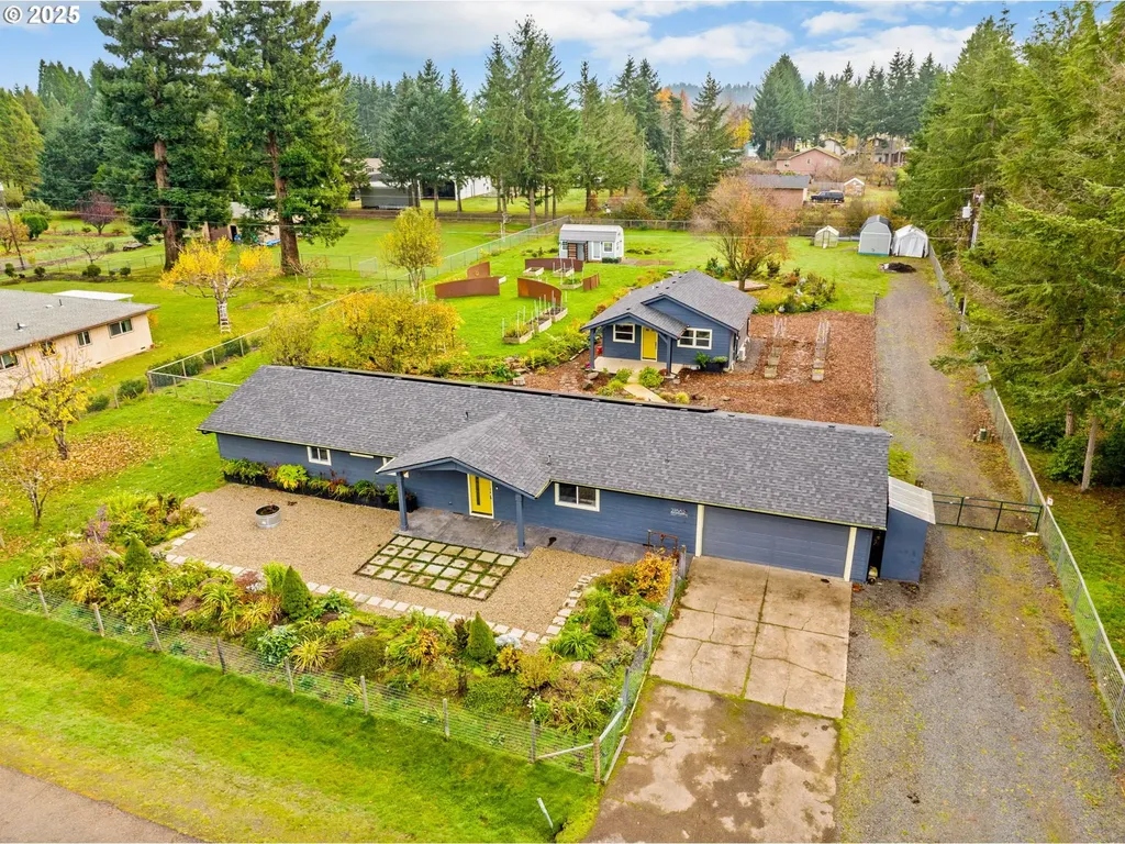 27862 Green Oaks Drive Eugene OR 97402