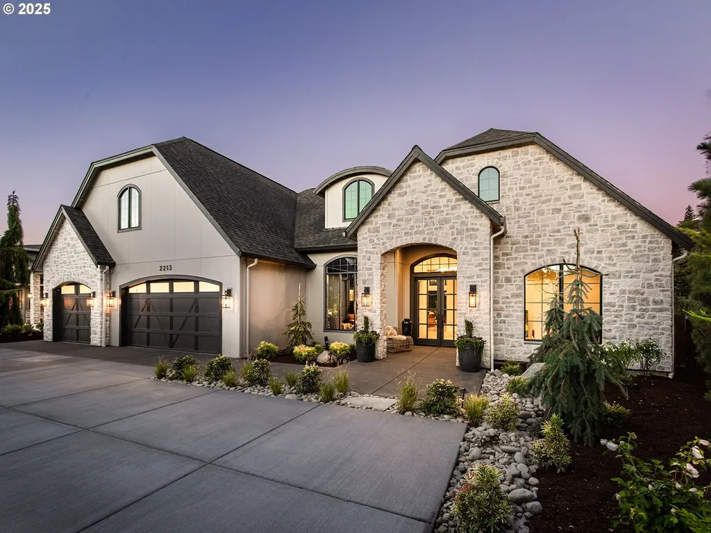 2213 S 19th Way Ridgefield WA 98642
