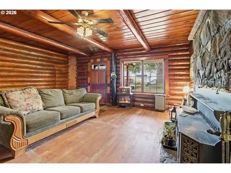 3141 Harris Street Road Kelso WA 98626