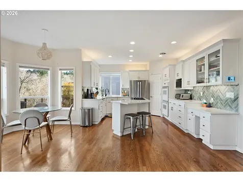 1546 NW Benfield Drive Portland OR 97229