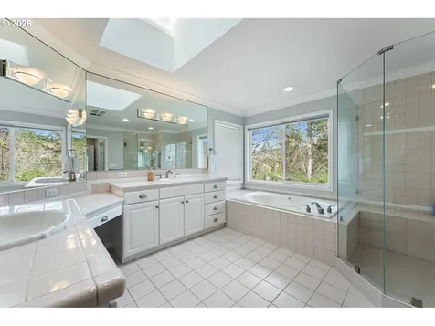 1546 NW Benfield Drive Portland OR 97229