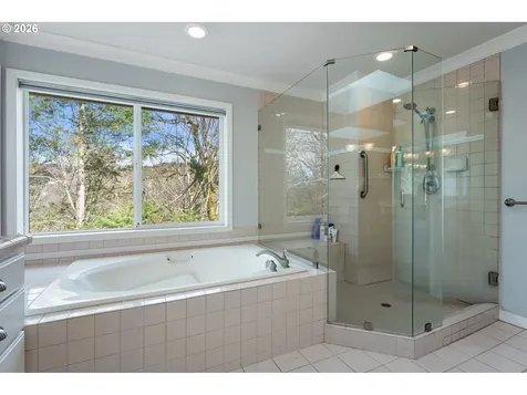 1546 NW Benfield Drive Portland OR 97229