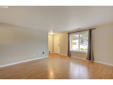 10808 NE 92nd Circle Vancouver WA 98662
