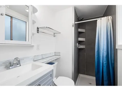 15202 NE 74th Street Vancouver WA 98682