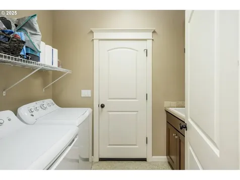 18515 Aladdin Way Oregon City OR 97045