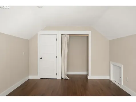 6133 NE 18th Avenue Portland OR 97211