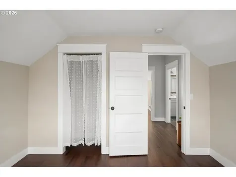 6133 NE 18th Avenue Portland OR 97211