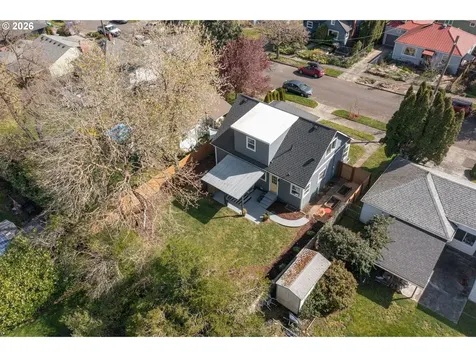 6133 NE 18th Avenue Portland OR 97211