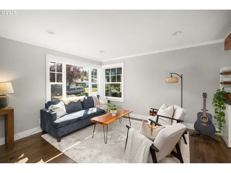 6133 NE 18th Avenue Portland OR 97211