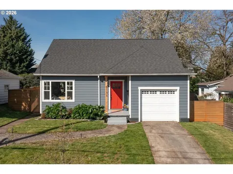 6133 NE 18th Avenue Portland OR 97211