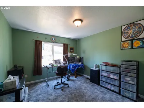 702 Cedar Street Pe Ell WA 98572