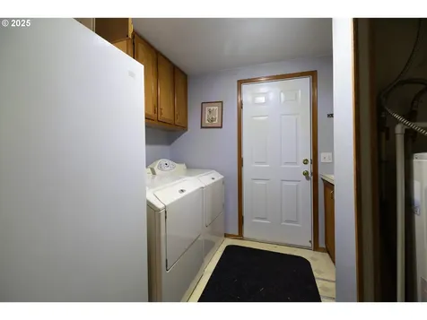 702 Cedar Street Pe Ell WA 98572
