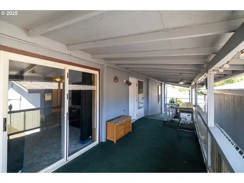 702 Cedar Street Pe Ell WA 98572
