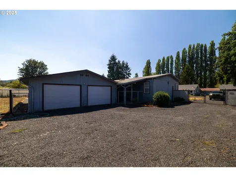 702 Cedar Street Pe Ell WA 98572