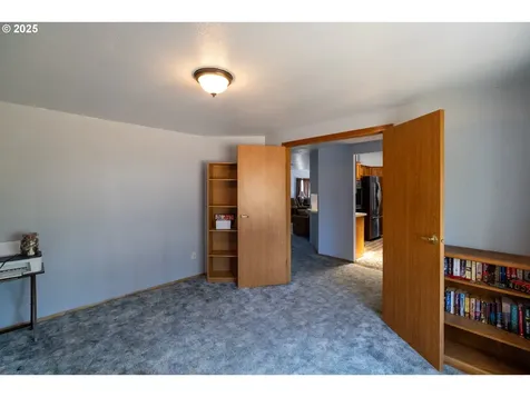 702 Cedar Street Pe Ell WA 98572