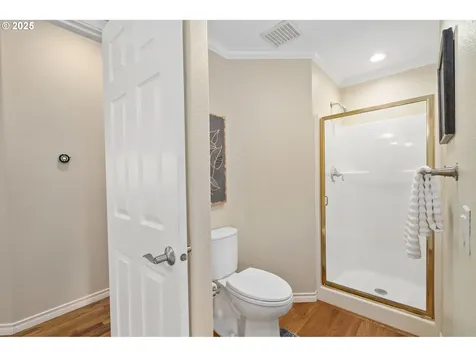 9621 NW Henry Court Portland OR 97229