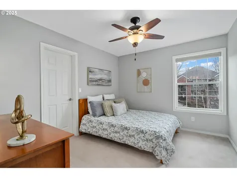 9621 NW Henry Court Portland OR 97229