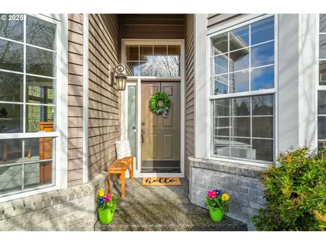 9621 NW Henry Court Portland OR 97229